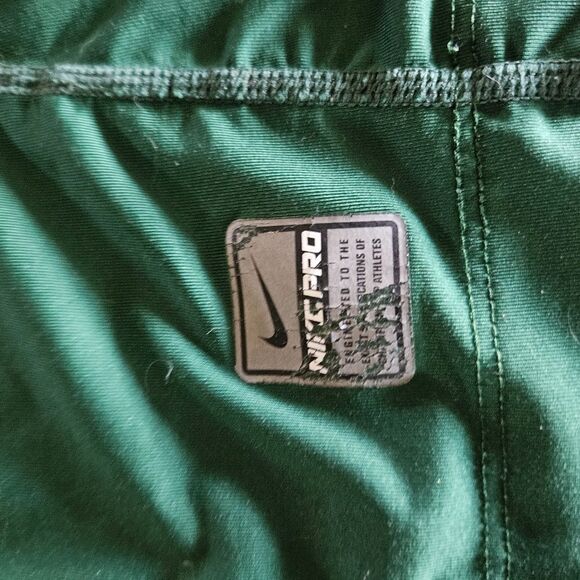 Nike Mens Large Green Sleeveless Top Athletic Fit Workout Ready - Picture 5 of 7